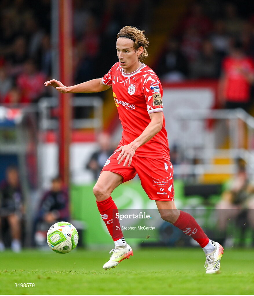 23 July 2025; Harry Wood of Shelbourne during the UEFA Champions League Second Qualifying Round first leg match between Shelbourne and Qarabag FK at Tolka Park in Dublin. Photo by Stephen McCarthy/Sportsfile