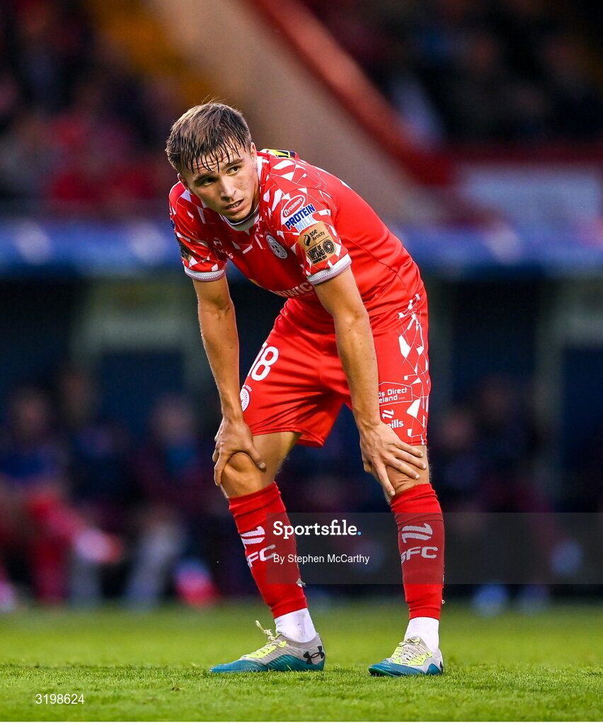 23 July 2025; James Norris of Shelbourne during the UEFA Champions League Second Qualifying Round first leg match between Shelbourne and Qarabag FK at Tolka Park in Dublin. Photo by Stephen McCarthy/Sportsfile