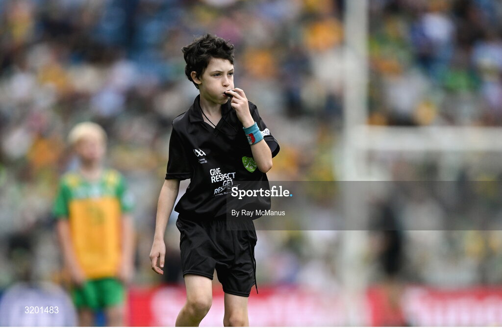 27 July 2025; Referee Daire Horgan, Holy Child Boys NS, Larkhill Road, Dublin, during the GAA INTO Cumann na mBunscol Respect Exhibition Go Games at the GAA Football All-Ireland Senior Championship final match between Kerry and Donegal at Croke Park in Dublin. Photo by Ray McManus/Sportsfile