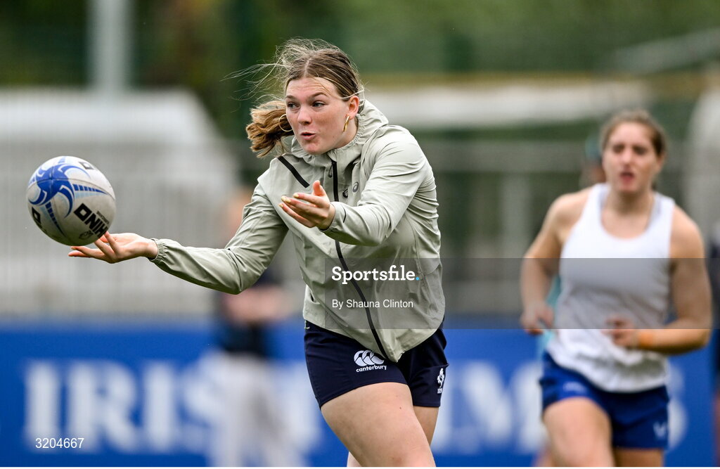31 July 2025; Heidi Lyons during a Leinster Rugby women's squad training session at Energia Park in Dublin. Photo by Shauna Clinton/Sportsfile