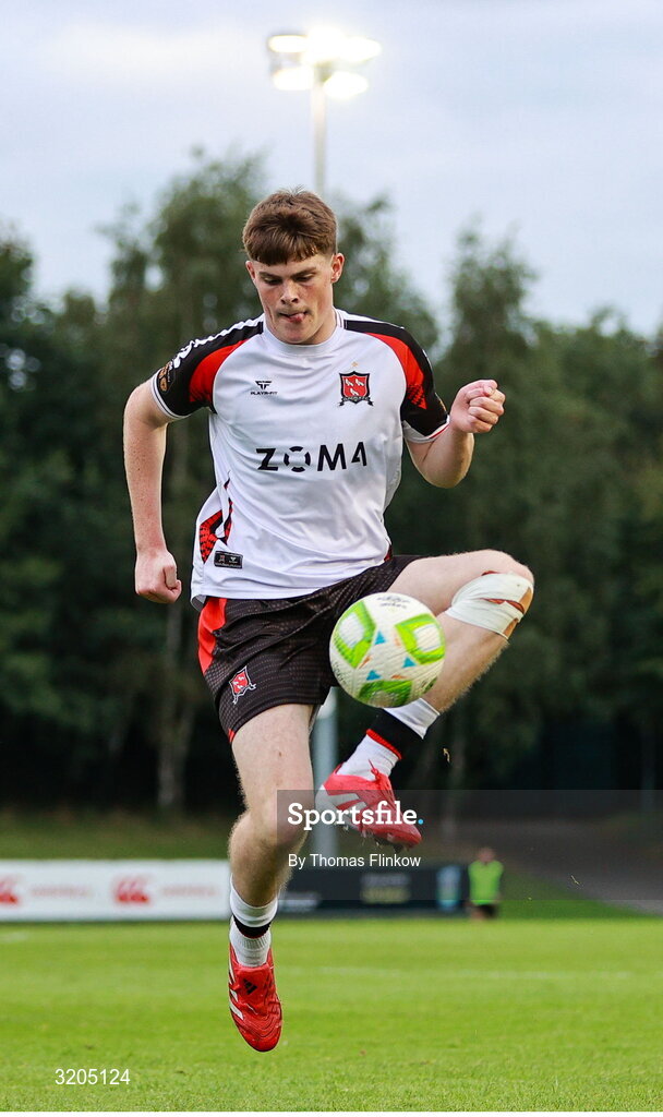 1 August 2025; Vinnie Leonard of Dundalk during the SSE Airtricity Men's First Division match between UCD and Dundalk at UCD Bowl in Belfield, Dublin. Photo by Thomas Flinkow/Sportsfile