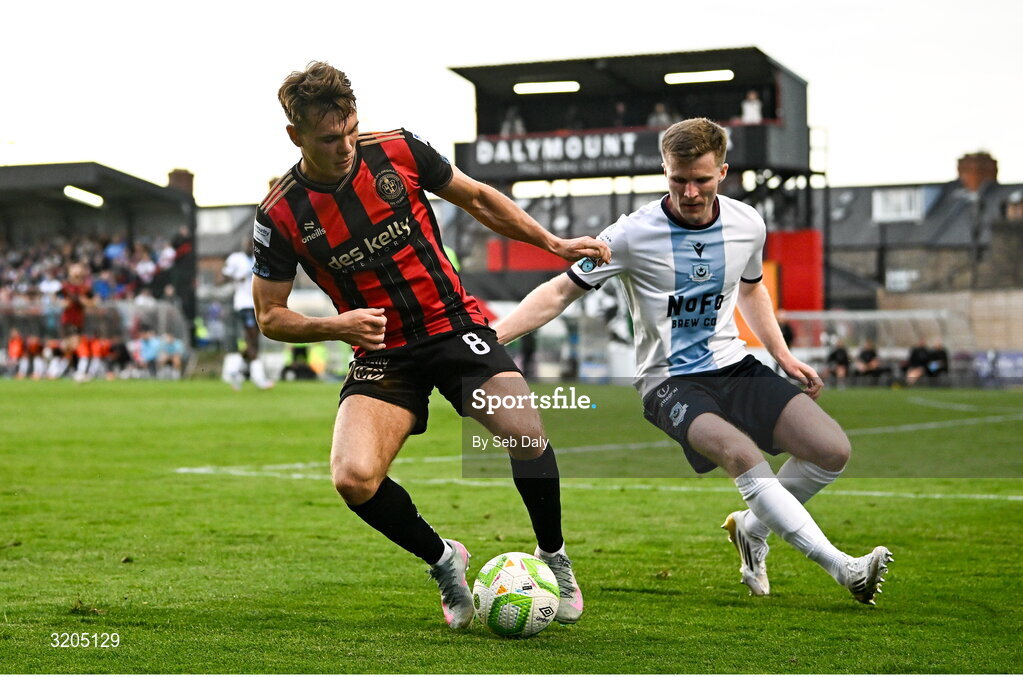 1 August 2025; Dayle Rooney of Bohemians in action against Conor Kane of Drogheda United during the SSE Airtricity Men's Premier Division match between Bohemians and Drogheda United at Dalymount Park in Dublin. Photo by Seb Daly/Sportsfile
