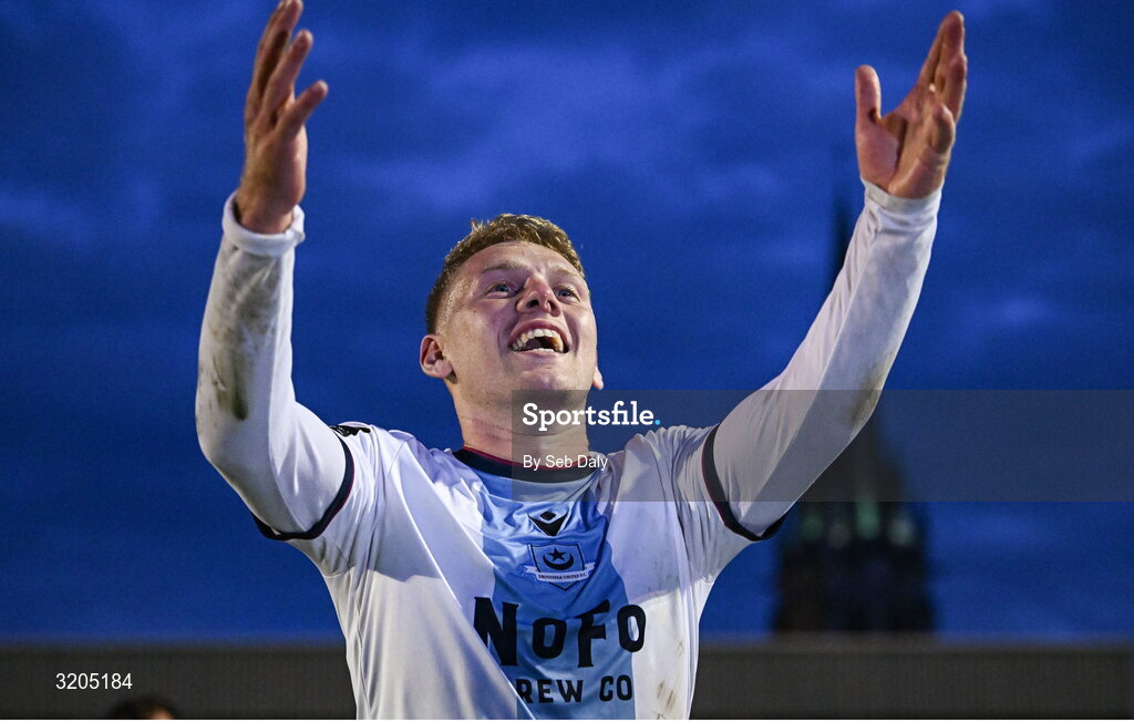 1 August 2025; Josh Thomas of Drogheda United celebrates after his side's victory in the SSE Airtricity Men's Premier Division match between Bohemians and Drogheda United at Dalymount Park in Dublin. Photo by Seb Daly/Sportsfile