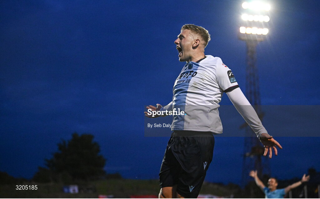 1 August 2025; Josh Thomas of Drogheda United celebrates after his side's victory in the SSE Airtricity Men's Premier Division match between Bohemians and Drogheda United at Dalymount Park in Dublin. Photo by Seb Daly/Sportsfile