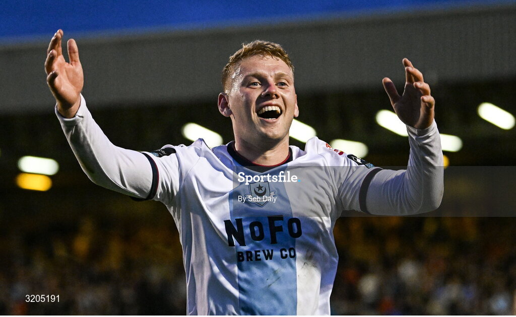 1 August 2025; Josh Thomas of Drogheda United celebrates after his side's victory in the SSE Airtricity Men's Premier Division match between Bohemians and Drogheda United at Dalymount Park in Dublin. Photo by Seb Daly/Sportsfile
