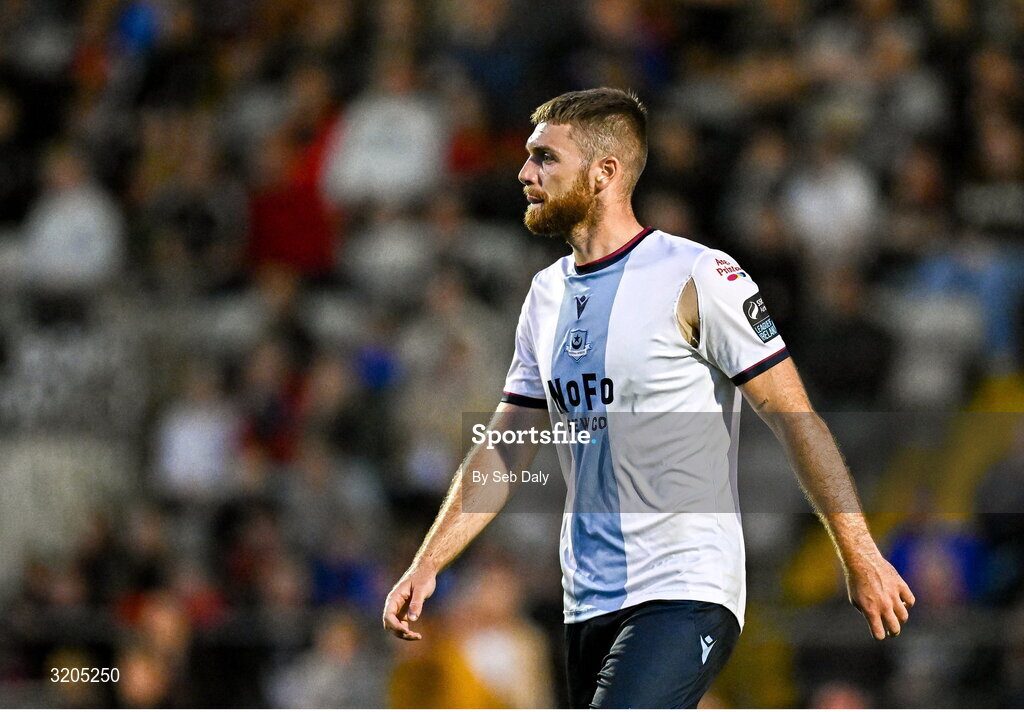 1 August 2025; Conor Keeley of Drogheda United during the SSE Airtricity Men's Premier Division match between Bohemians and Drogheda United at Dalymount Park in Dublin. Photo by Seb Daly/Sportsfile