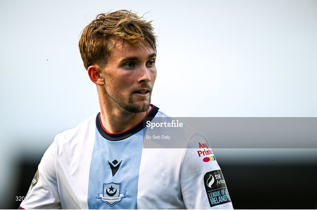 1 August 2025; Owen Lambe of Drogheda United during the SSE Airtricity Men's Premier Division match between Bohemians and Drogheda United at Dalymount Park in Dublin. Photo by Seb Daly/Sportsfile