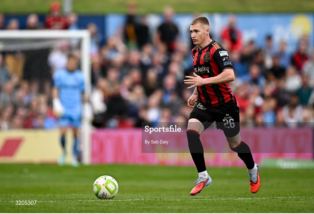 1 August 2025; Ross Tierney of Bohemians during the SSE Airtricity Men's Premier Division match between Bohemians and Drogheda United at Dalymount Park in Dublin. Photo by Seb Daly/Sportsfile