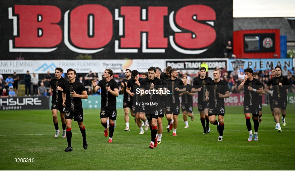 1 August 2025; Bohemians players before the SSE Airtricity Men's Premier Division match between Bohemians and Drogheda United at Dalymount Park in Dublin. Photo by Seb Daly/Sportsfile