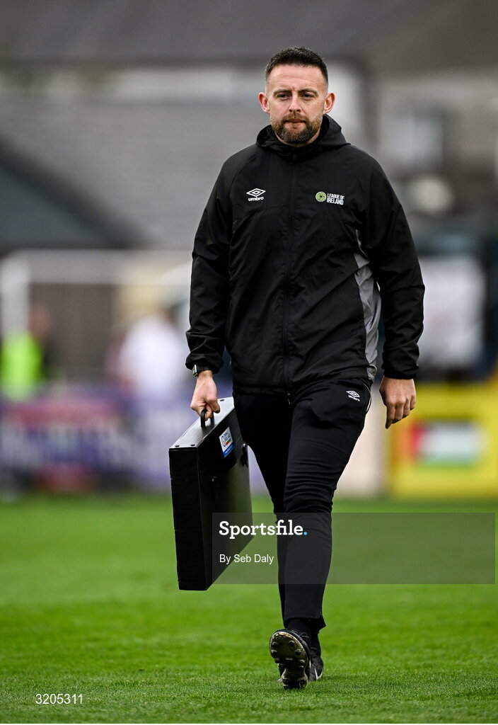 1 August 2025; Fourth official Declan Toland before the SSE Airtricity Men's Premier Division match between Bohemians and Drogheda United at Dalymount Park in Dublin. Photo by Seb Daly/Sportsfile