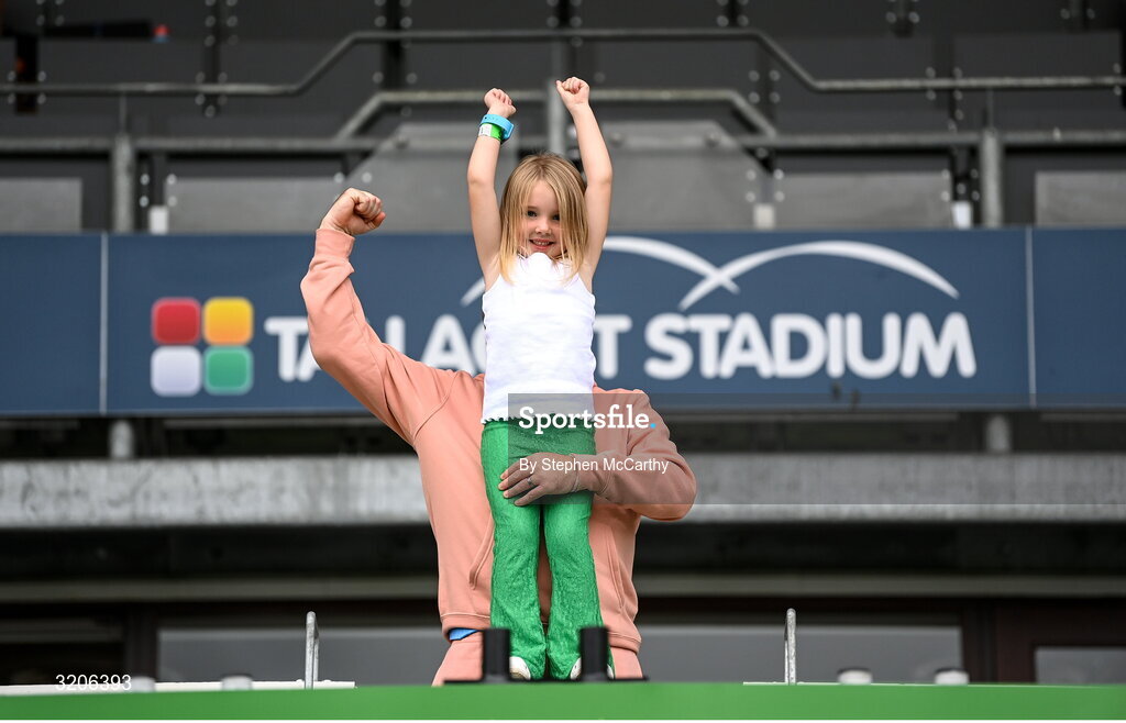 3 August 2025; Shamrock Rovers supporters Bella and Robert McAnaspie before the SSE Airtricity Men's Premier Division match between Shamrock Rovers and Derry City at Tallaght Stadium in Dublin.  Photo by Stephen McCarthy/Sportsfile