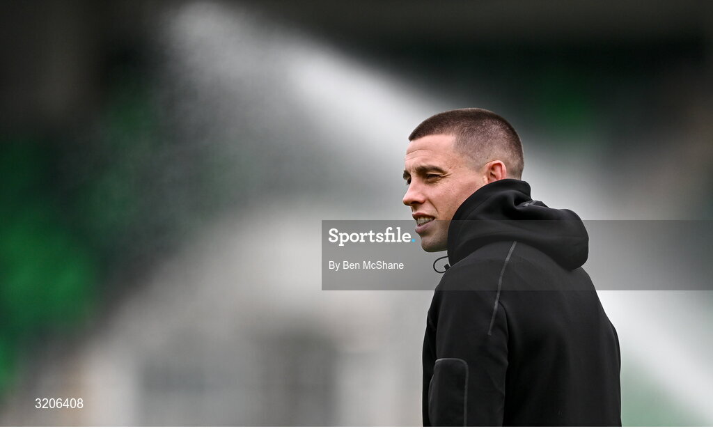 3 August 2025; Gary O'Neill of Shamrock Rovers before the SSE Airtricity Men's Premier Division match between Shamrock Rovers and Derry City at Tallaght Stadium in Dublin.  Photo by Ben McShane/Sportsfile