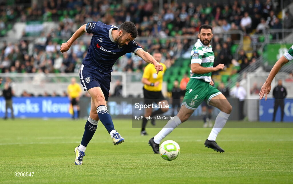 3 August 2025; Michael Duffy of Derry City has a shot on goal during the SSE Airtricity Men's Premier Division match between Shamrock Rovers and Derry City at Tallaght Stadium in Dublin.  Photo by Stephen McCarthy/Sportsfile