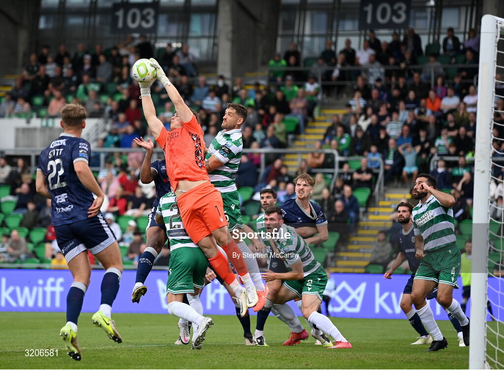 3 August 2025; Shamrock Rovers goalkeeper Ed McGinty makes a save during the SSE Airtricity Men's Premier Division match between Shamrock Rovers and Derry City at Tallaght Stadium in Dublin.  Photo by Stephen McCarthy/Sportsfile