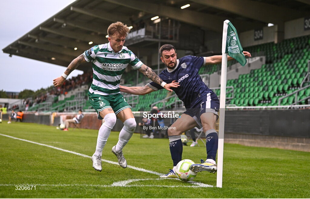 3 August 2025; Michael Duffy of Derry City in action against Danny Grant of Shamrock Rovers during the SSE Airtricity Men's Premier Division match between Shamrock Rovers and Derry City at Tallaght Stadium in Dublin.  Photo by Ben McShane/Sportsfile