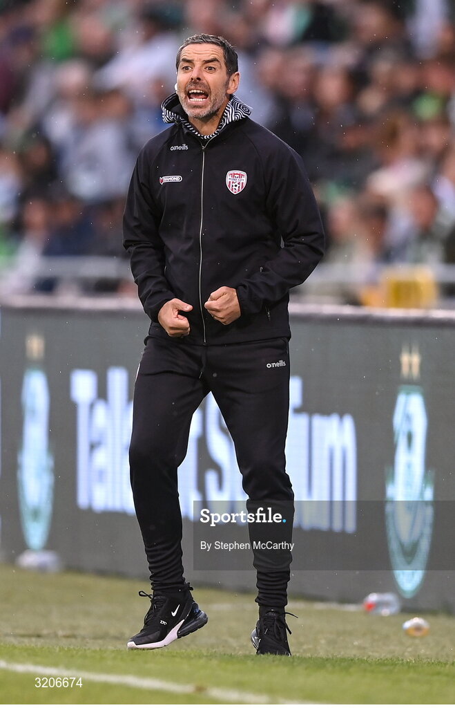 3 August 2025; Derry City manager Tiernan Lynch during the SSE Airtricity Men's Premier Division match between Shamrock Rovers and Derry City at Tallaght Stadium in Dublin.  Photo by Stephen McCarthy/Sportsfile