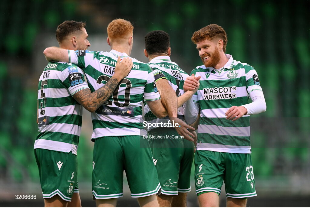 3 August 2025; Rory Gaffney of Shamrock Rovers, second from left, celebrates after scoring his side's second goal with team-mates, from left, Lee Grace, Roberto Lopes and Connor Malley, right, during the SSE Airtricity Men's Premier Division match between Shamrock Rovers and Derry City at Tallaght Stadium in Dublin.  Photo by Stephen McCarthy/Sportsfile