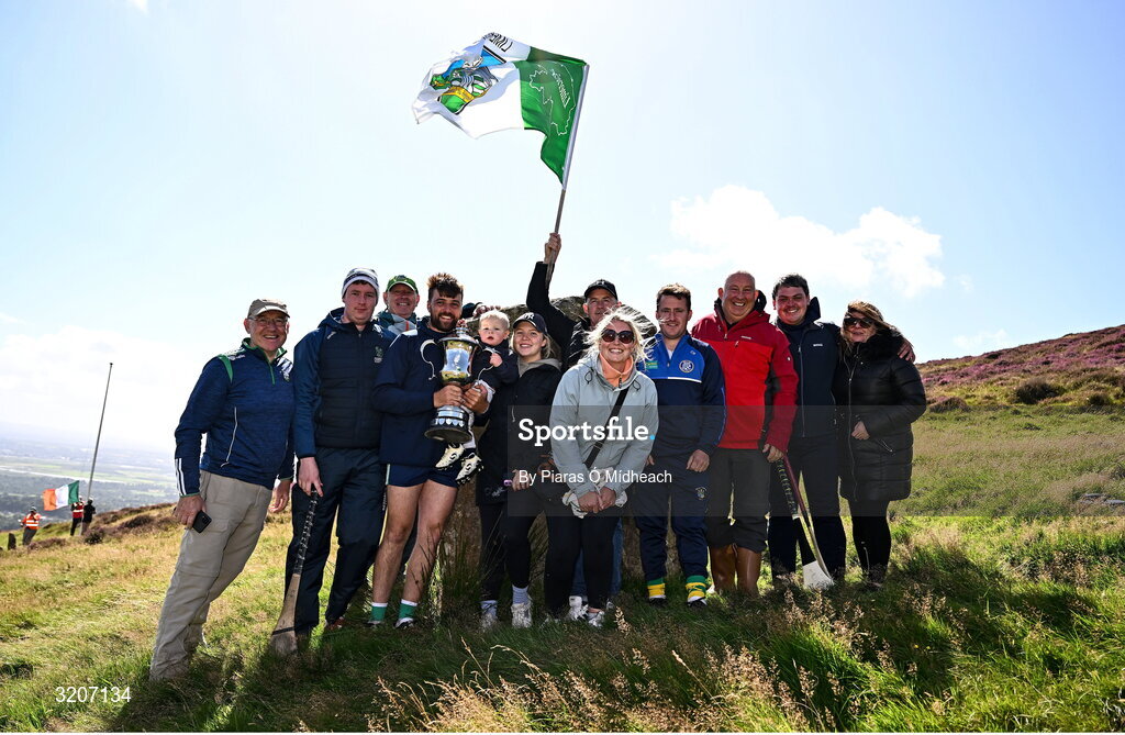 4 August 2025; Senior Hurling winner Colin Ryan of Limerick with supporters after the M. Donnelly GAA Poc Fada All-Ireland Finals at Annaverna Mountain in the Cooley Peninsula, Ravensdale, Louth. Photo by Piaras Ó Mídheach/Sportsfile