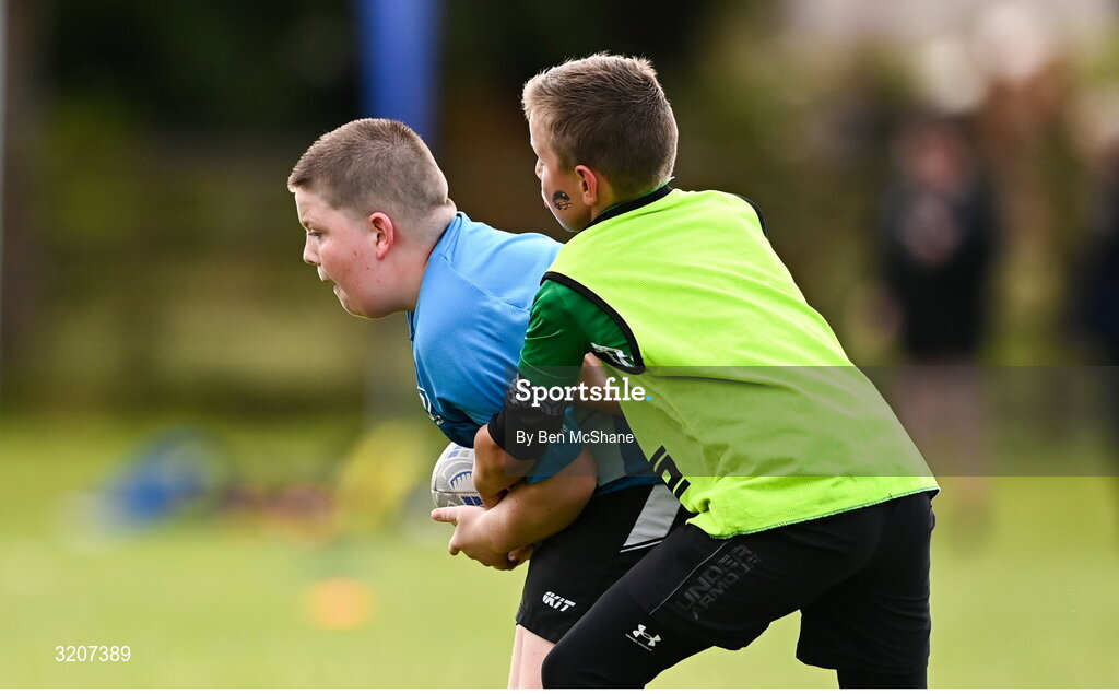 5 August 2025; Participants during a Bank of Ireland Leinster Rugby Summer Camp at Dundalk RFC in Louth. Photo by Ben McShane/Sportsfile