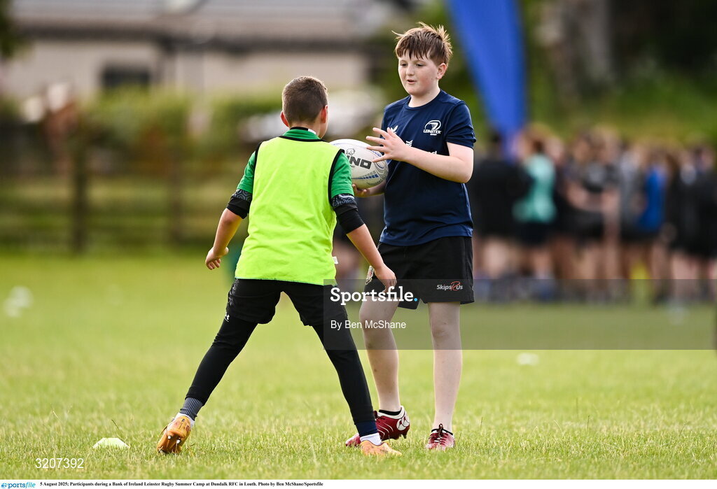 5 August 2025; Participants during a Bank of Ireland Leinster Rugby Summer Camp at Dundalk RFC in Louth. Photo by Ben McShane/Sportsfile
