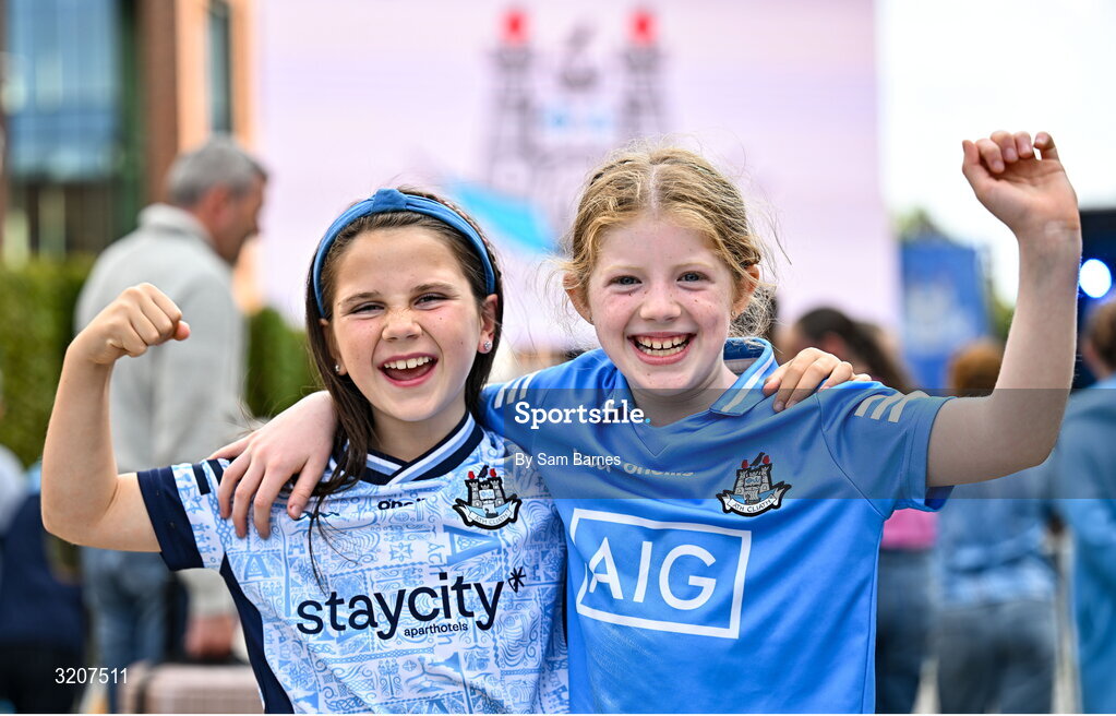 5 August 2025; Supporters Niamh Burke, age 9, left, and Saoirse McQuaid, from Clondalkin, during the TG4 All-Ireland Ladies Senior Football Champions homecoming at Smithfield Square in Dublin. Photo by Sam Barnes/Sportsfile