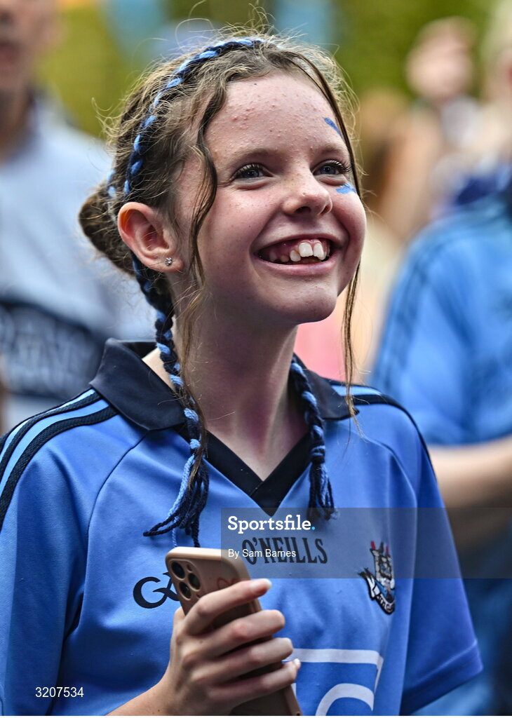 5 August 2025; Supporters during the homecoming of TG4 All-Ireland Ladies Senior Football Champions, Dublin, at Smithfield Square in Dublin. Photo by Sam Barnes/Sportsfile