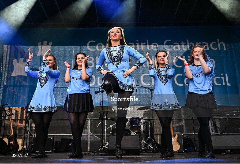5 August 2025; Kavanagh Porter Academy during the homecoming of TG4 All-Ireland Ladies Senior Football Champions, Dublin, at Smithfield Square in Dublin. Photo by Sam Barnes/Sportsfile