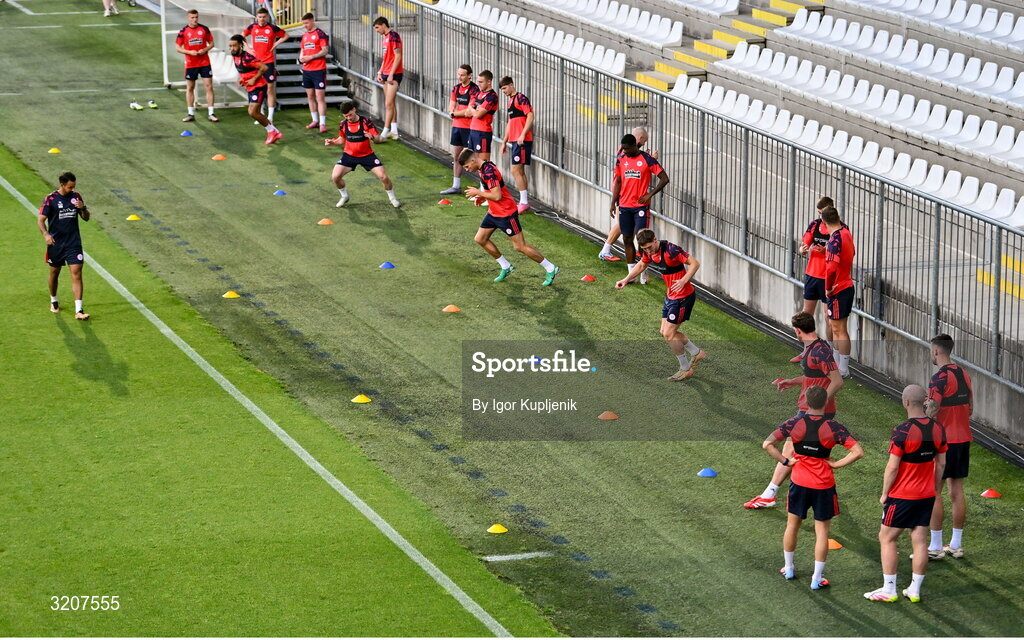 5 August 2025; Shelbourne players perform drills during a training session at HNK Rijeka Stadium Rujevica in Croatia. Photo by Igor Kupljenik/Sportsfile