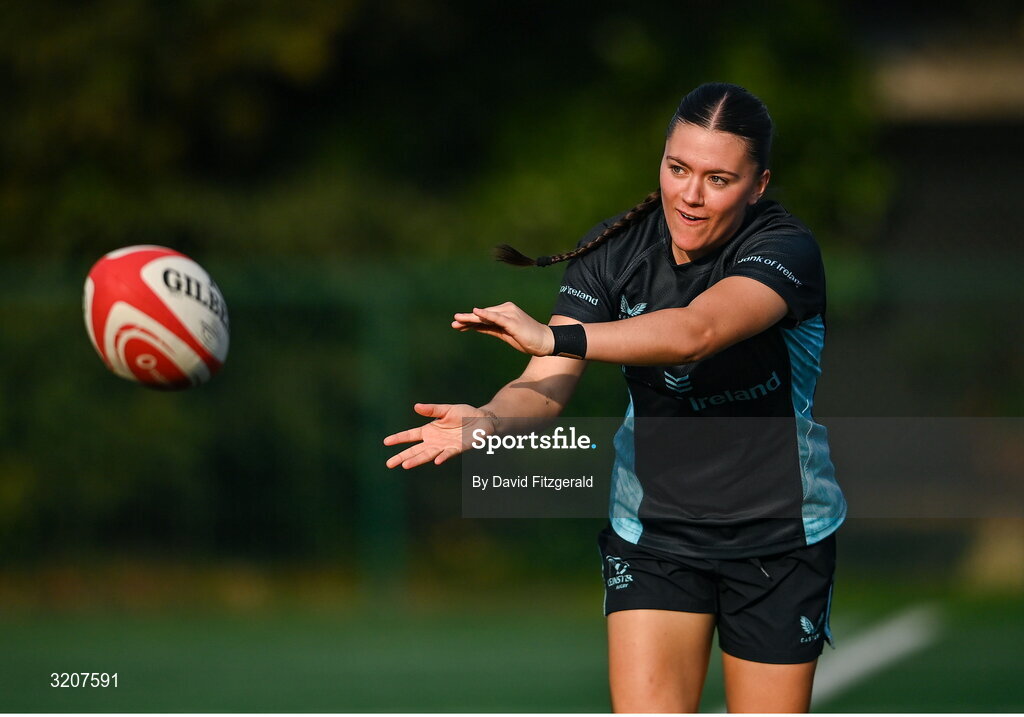 5 August 2025; Jade Gaffney during a Leinster Rugby women's squad training and gym session at The High School in Rathgar, Dublin. Photo by David Fitzgerald/Sportsfile