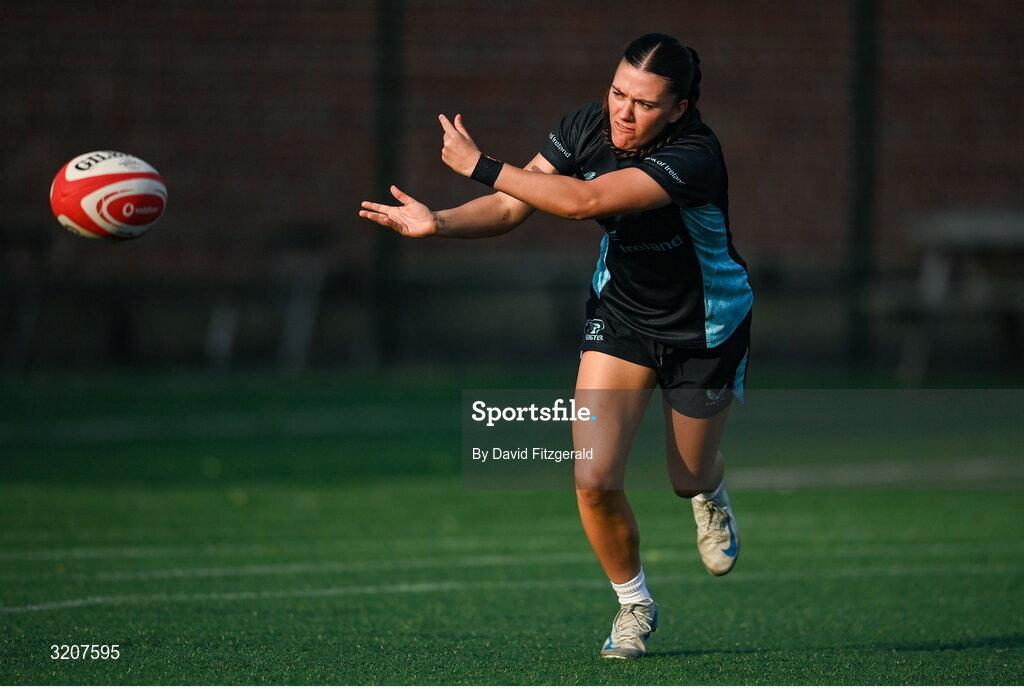 5 August 2025; Jade Gaffney during a Leinster Rugby women's squad training and gym session at The High School in Rathgar, Dublin. Photo by David Fitzgerald/Sportsfile