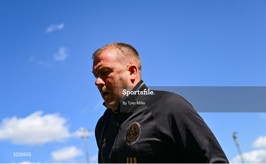 9 August 2025; Bohemians manager Alan Reynolds before the SSE Airtricity Men's Premier Division match between Shelbourne and Bohemians at Tolka Park in Dublin. Photo by Tyler Miller/Sportsfile