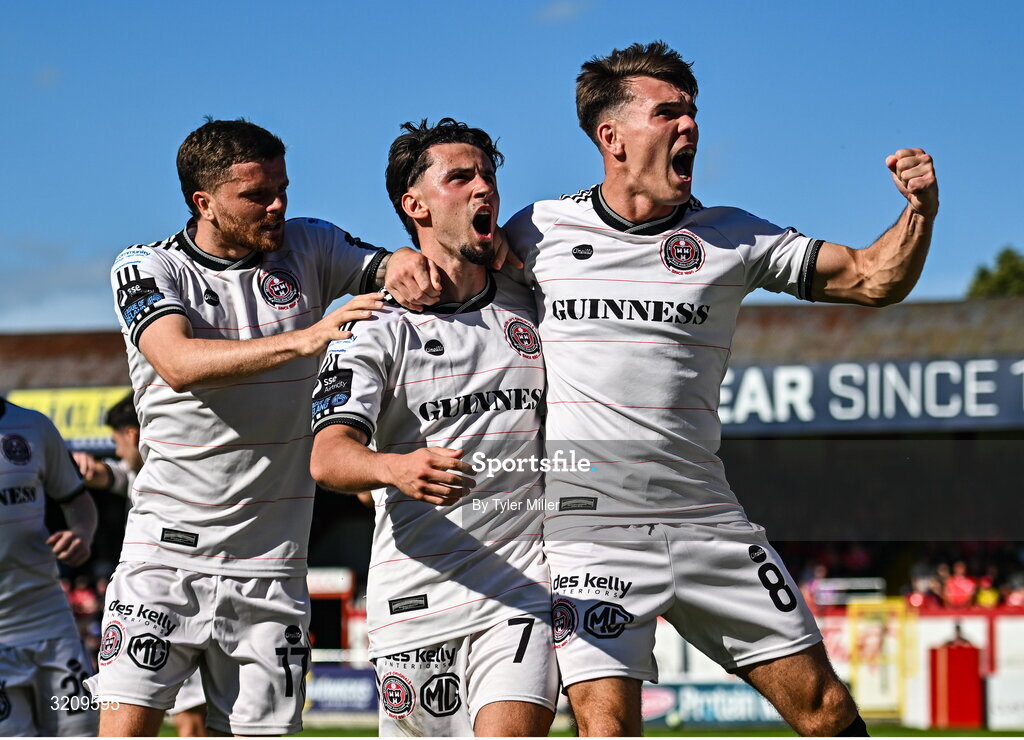 9 August 2025; Connor Parsons of Bohemians, centre, celebrates with team-mates Adam McDonnell, left, and Dayle Rooney after scoring their side's first goal during the SSE Airtricity Men's Premier Division match between Shelbourne and Bohemians at Tolka Park in Dublin. Photo by Tyler Miller/Sportsfile