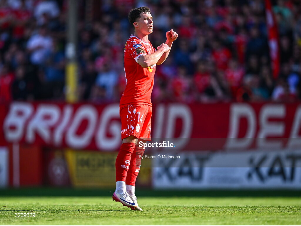9 August 2025; Ali Coote of Shelbourne reacts after a missed chance during the SSE Airtricity Men's Premier Division match between Shelbourne and Bohemians at Tolka Park in Dublin. Photo by Piaras Ó Mídheach/Sportsfile