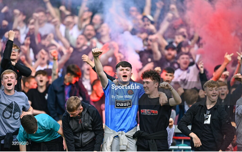 9 August 2025; Bohemians supporters celebrate their side's second goal, scored by Dawson Devoy, not pictured, during the SSE Airtricity Men's Premier Division match between Shelbourne and Bohemians at Tolka Park in Dublin. Photo by Tyler Miller/Sportsfile