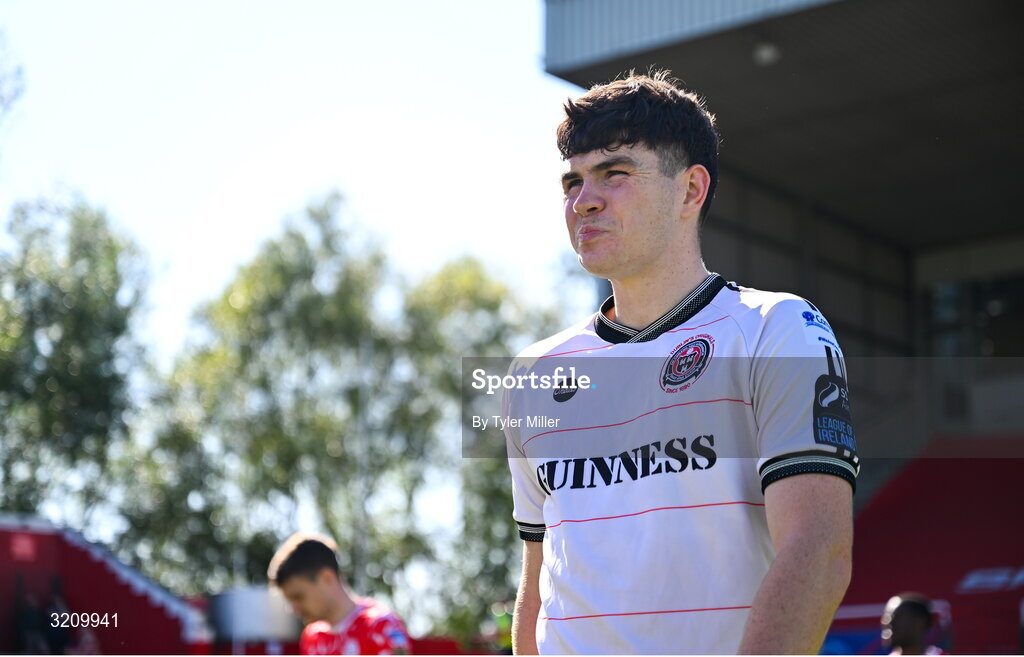 9 August 2025; James Clarke of Bohemians before the SSE Airtricity Men's Premier Division match between Shelbourne and Bohemians at Tolka Park in Dublin. Photo by Tyler Miller/Sportsfile