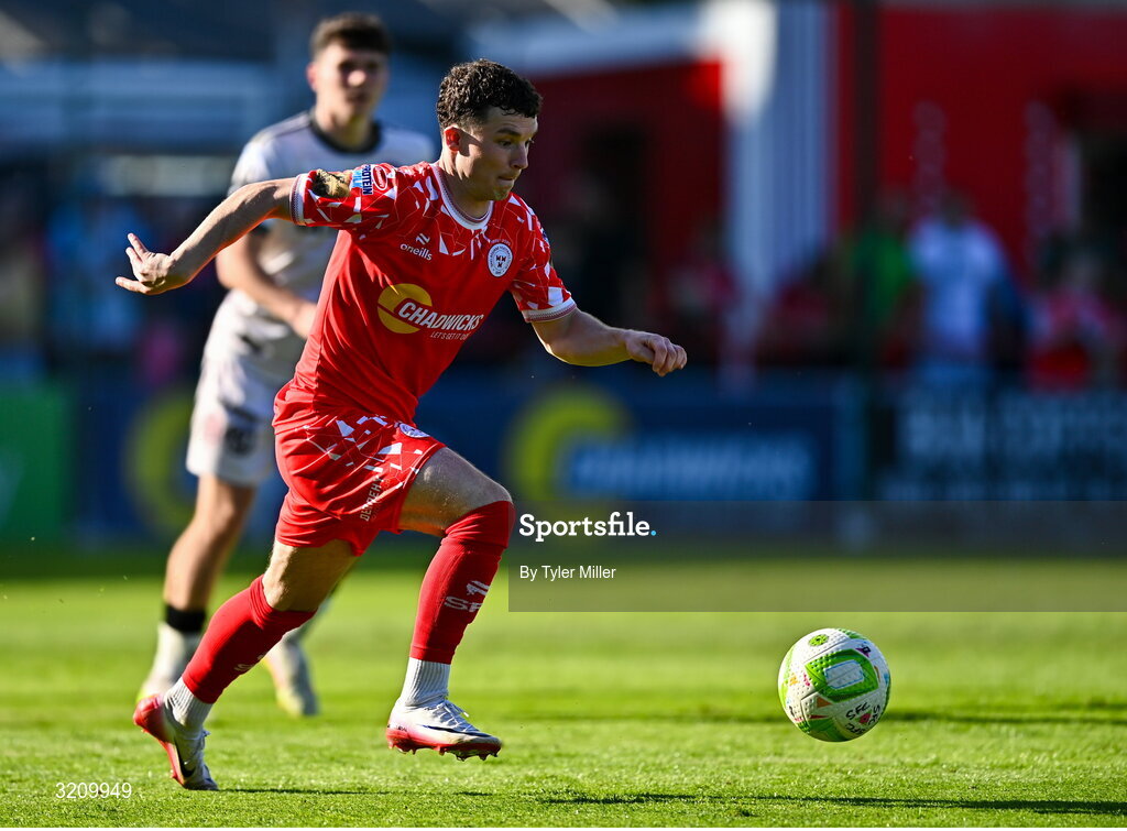 9 August 2025; Ali Coote of Shelbourne during the SSE Airtricity Men's Premier Division match between Shelbourne and Bohemians at Tolka Park in Dublin. Photo by Tyler Miller/Sportsfile