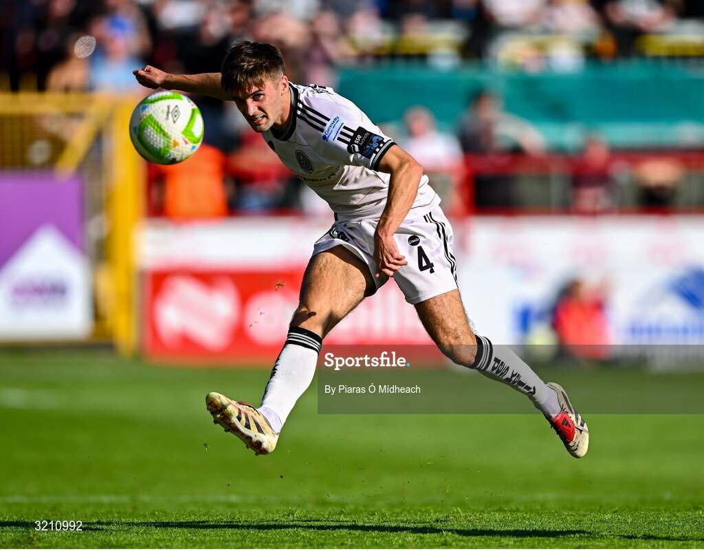 9 August 2025; Niall Morahan of Bohemians during the SSE Airtricity Men's Premier Division match between Shelbourne and Bohemians at Tolka Park in Dublin. Photo by Piaras Ó Mídheach/Sportsfile