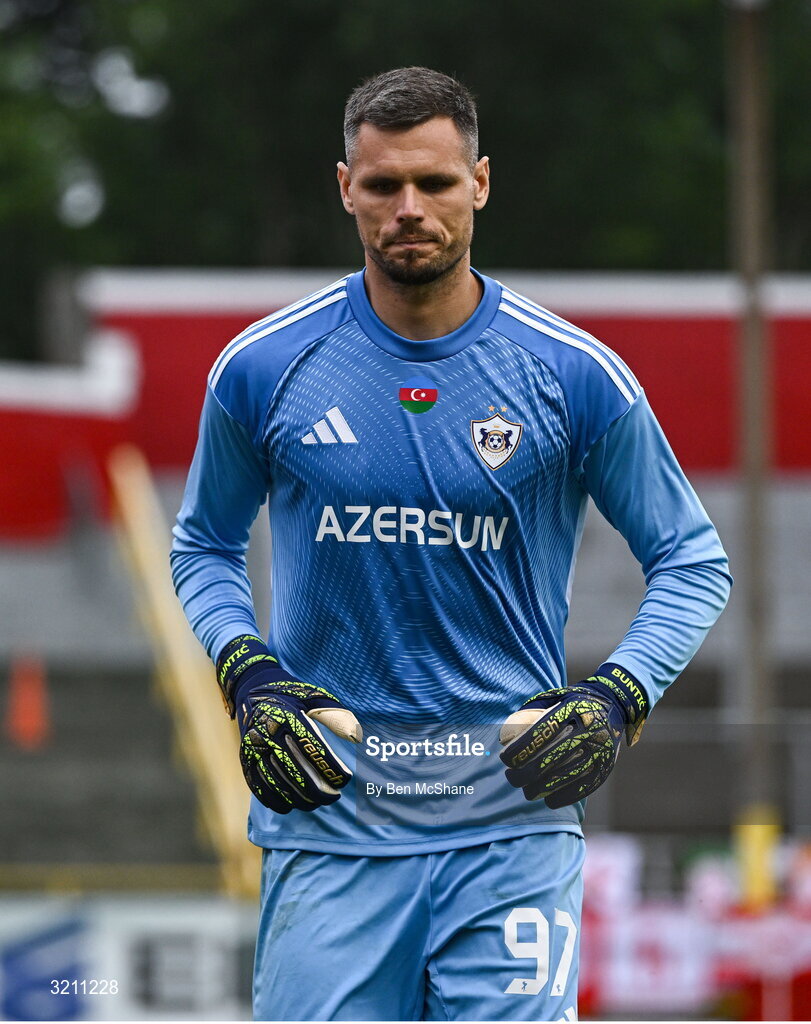 23 July 2025; Qarabag goalkeeper Fabijan Buntic during the UEFA Champions League Second Qualifying Round first leg match between Shelbourne and Qarabag FK at Tolka Park in Dublin. Photo by Ben McShane/Sportsfile