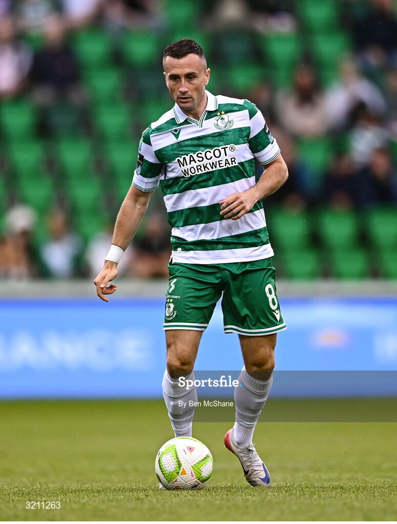 3 August 2025; Aaron McEneff of Shamrock Rovers during the SSE Airtricity Men's Premier Division match between Shamrock Rovers and Derry City at Tallaght Stadium in Dublin.  Photo by Ben McShane/Sportsfile