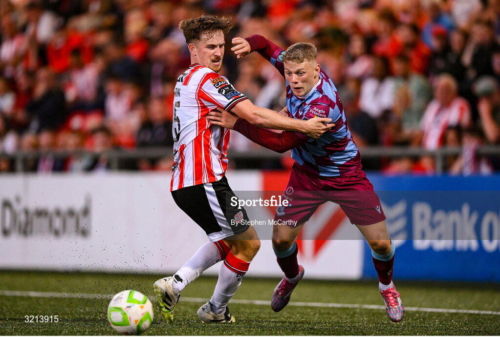 16 August 2025; Josh Thomas of Drogheda United in action against Alex Bannon of Derry City during the Sports Direct Men’s FAI Cup third round match between Derry City and Drogheda United at The Ryan McBride Brandywell Stadium in Derry. Photo by Stephen McCarthy/Sportsfile