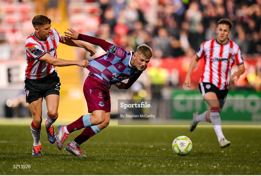 16 August 2025; Josh Thomas of Drogheda United in action against Ronan Boyce of Derry City during the Sports Direct Men’s FAI Cup third round match between Derry City and Drogheda United at The Ryan McBride Brandywell Stadium in Derry. Photo by Stephen McCarthy/Sportsfile