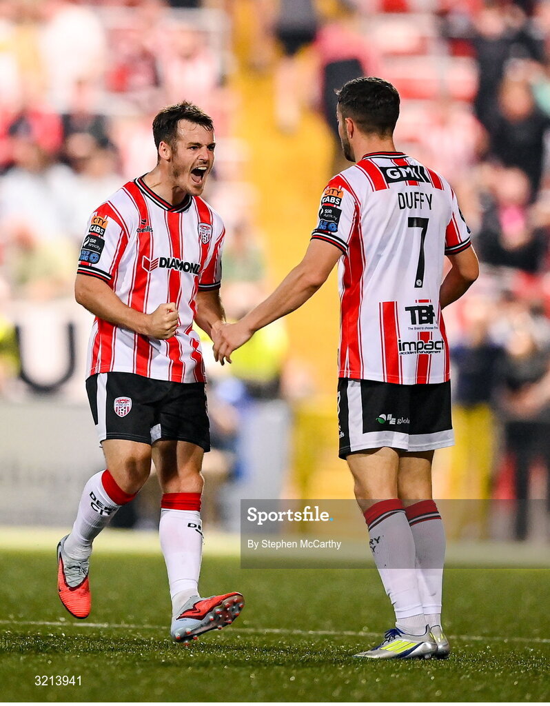 16 August 2025; Michael Duffy, 7, celebrates with Derry City team-mate Danny Mullen, left, after scoring their side's first goal during the Sports Direct Men’s FAI Cup third round match between Derry City and Drogheda United at The Ryan McBride Brandywell Stadium in Derry. Photo by Stephen McCarthy/Sportsfile