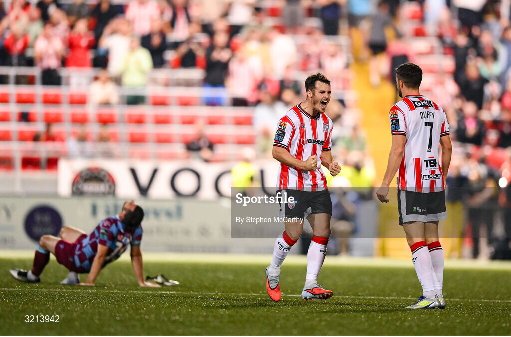 16 August 2025; Michael Duffy, 7, celebrates with Derry City team-mate Danny Mullen, left, after scoring their side's first goal during the Sports Direct Men’s FAI Cup third round match between Derry City and Drogheda United at The Ryan McBride Brandywell Stadium in Derry. Photo by Stephen McCarthy/Sportsfile