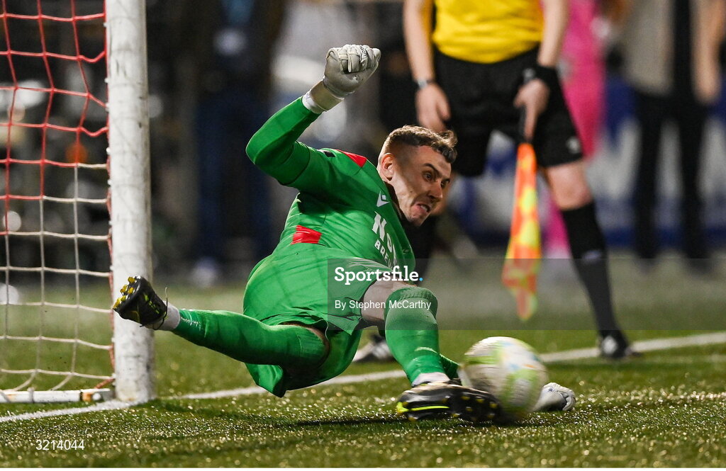 16 August 2025; Drogheda United goalkeeper Luke Dennison saves the first penalty in the penalty shootout of the Sports Direct Men’s FAI Cup third round match between Derry City and Drogheda United at The Ryan McBride Brandywell Stadium in Derry. Photo by Stephen McCarthy/Sportsfile