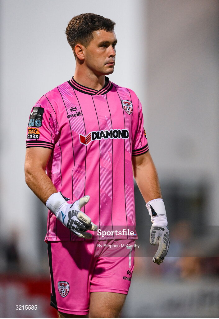 16 August 2025; Derry City goalkeeper Brian Maher during the Sports Direct Men’s FAI Cup third round match between Derry City and Drogheda United at The Ryan McBride Brandywell Stadium in Derry. Photo by Stephen McCarthy/Sportsfile