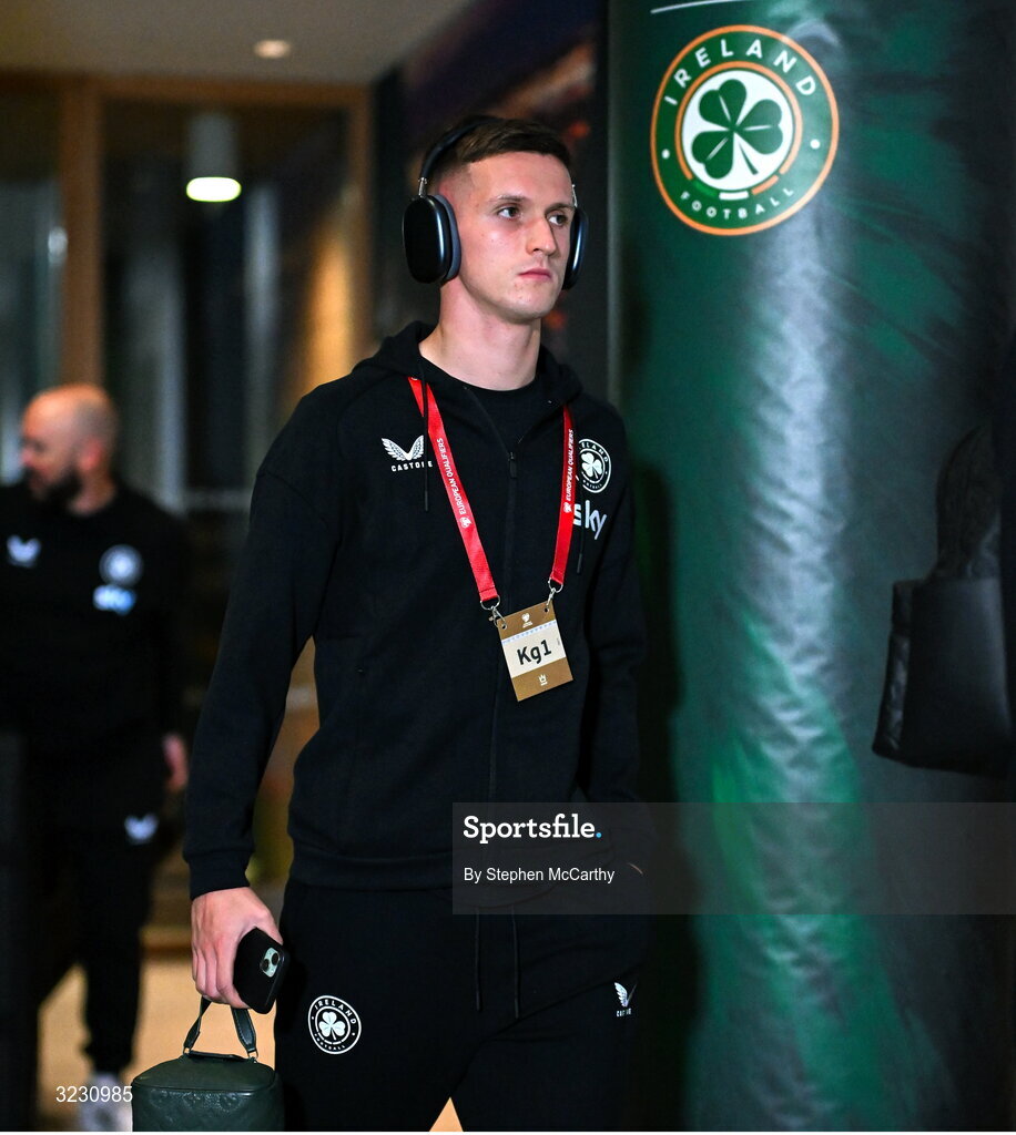 6 September 2025; Johnny Kenny of Republic of Ireland arrives before the FIFA World Cup 2026 Group F qualifying match between Republic of Ireland and Hungary at the Aviva Stadium in Dublin. Photo by Stephen McCarthy/Sportsfile