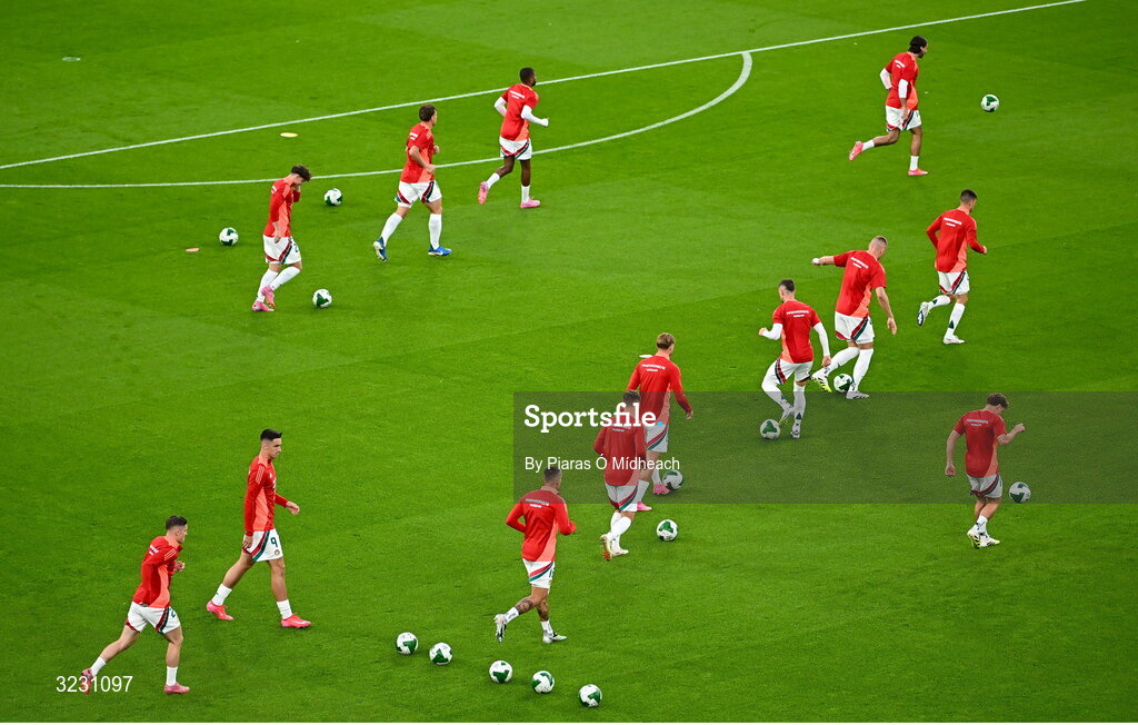 6 September 2025; Hungary players warm-up before the FIFA World Cup 2026 Group F qualifying match between Republic of Ireland and Hungary at the Aviva Stadium in Dublin. Photo by Piaras Ó Mídheach/Sportsfile