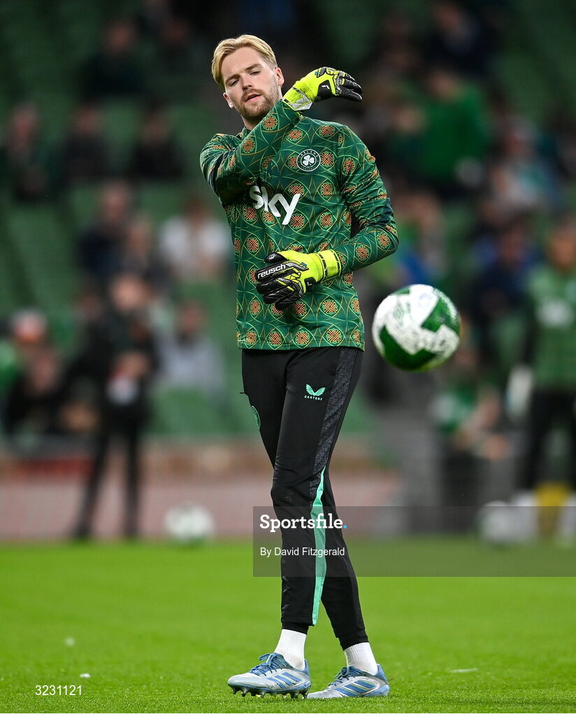 6 September 2025; Republic of Ireland goalkeeper Caoimhin Kelleher warms-up before the FIFA World Cup 2026 Group F qualifying match between Republic of Ireland and Hungary at the Aviva Stadium in Dublin. Photo by David Fitzgerald/Sportsfile