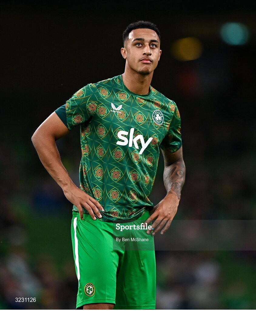 6 September 2025; Adam Idah of Republic of Ireland warms-up before the FIFA World Cup 2026 Group F qualifying match between Republic of Ireland and Hungary at the Aviva Stadium in Dublin. Photo by Ben McShane/Sportsfile
