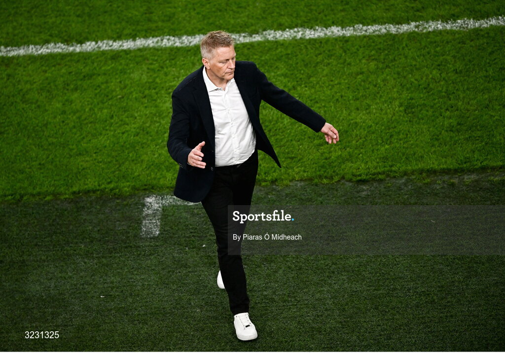6 September 2025; Republic of Ireland head coach Heimir Hallgrimsson leaves the pitch at half-time during the FIFA World Cup 2026 Group F qualifying match between Republic of Ireland and Hungary at the Aviva Stadium in Dublin. Photo by Piaras Ó Mídheach/Sportsfile